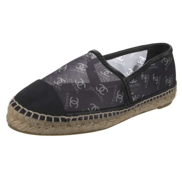 Chanel Interlocking CC Logo Espadrilles - Picture 3 of 6